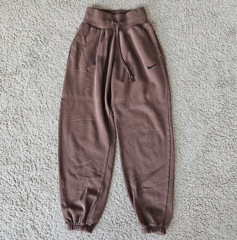 Nike Women's Phoenix Oversuze Sweatpants